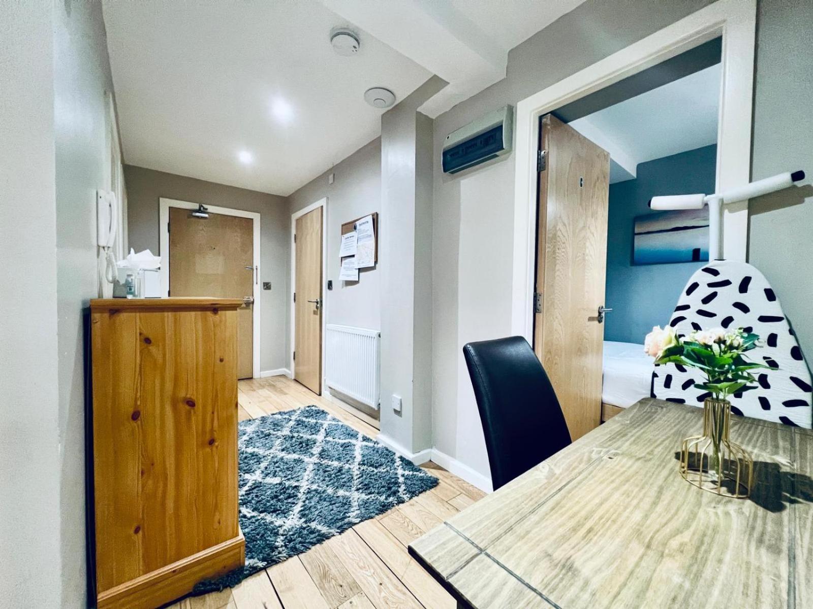 Lovely 4 Bed Manchester